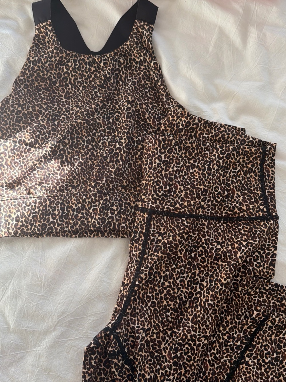 Varley Leopard-Print workout Set in Brown and Black